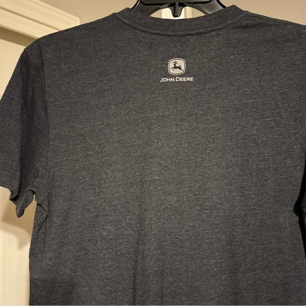 John Deere “Run With Purpose” Short Sleeve T-Shirt Men’s Medium